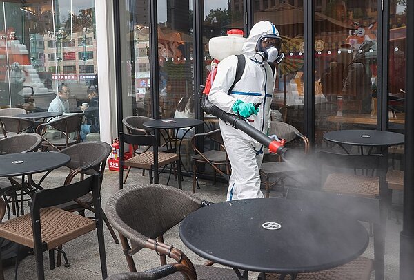 滬江高中曾有確診者前往國考,全校今晚緊急清消全校,圖為示意圖。圖/聯合報系資料照