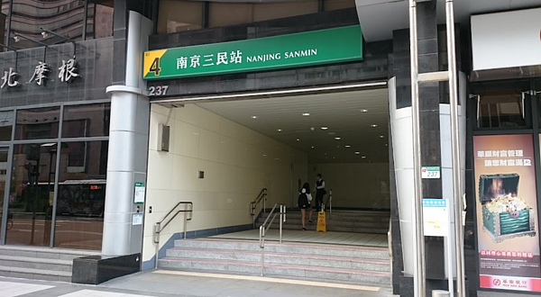 多2分鐘每坪差20萬！小巨蛋「下一站」7字頭搶手