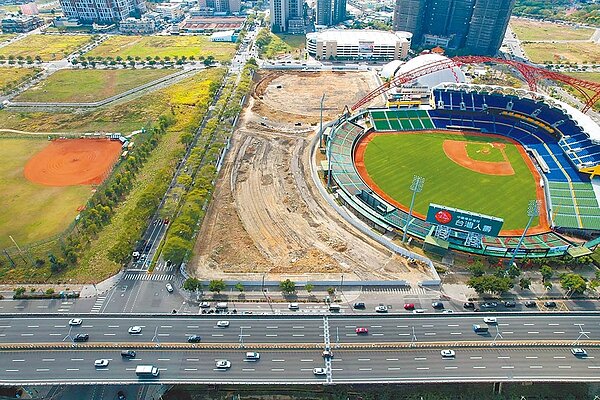 北屯區人口近30萬人,是台中市人口第一大行政區,大型購物中心已取得建照興建中。(台中市府提供/盧金足台中傳真)