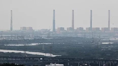 中火放流水超標,台中市政府開罰234萬元,全案確定。圖/聯合報系