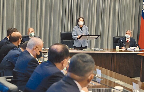 蔡英文總統接見「八大工商團體理事長」。圖/總統府提供