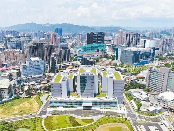 新店寶高智慧產業園區第四次招商,鴻海本次再度加碼,甚至大手筆「包棟」。圖/聯合報系資料照