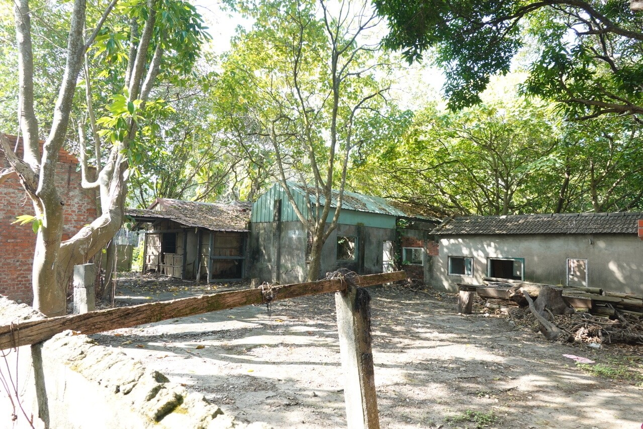 雲林虎尾建國眷村聚落建築群是國內罕見的農村型眷村，縣府投入7100萬元推動建國一村3項修繕工程，今天動土開工。記者陳苡葳／攝影 