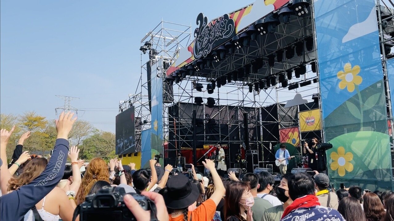 金曲獎最佳樂團麋先生熱情開唱。記者劉柏均/攝影