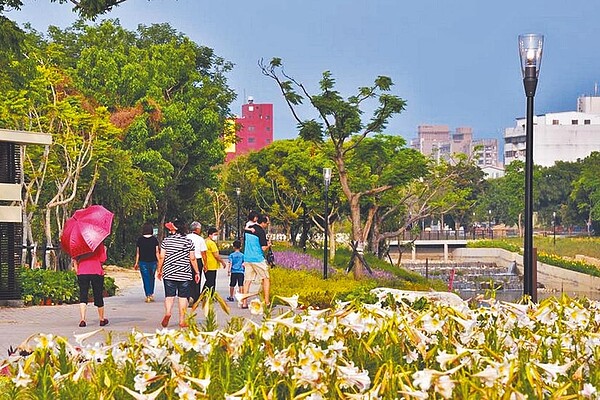 豐原區葫蘆墩公園軟埤仔溪整治後，中市將新增一處全新多元的水岸廊道。圖／市議員陳清龍提供