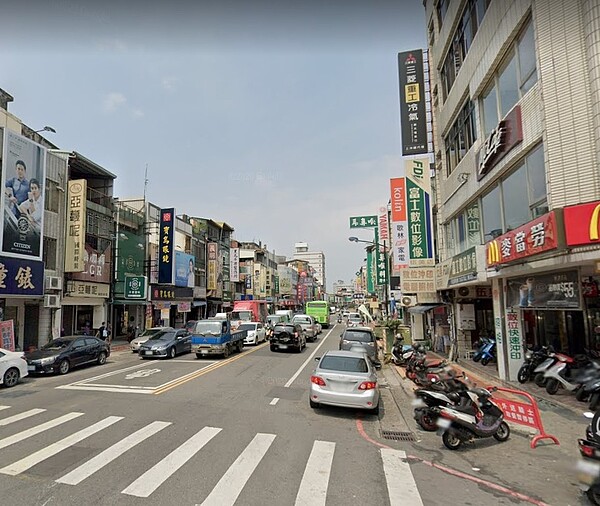 圖為草屯中正路街景。圖／翻攝自Google Maps