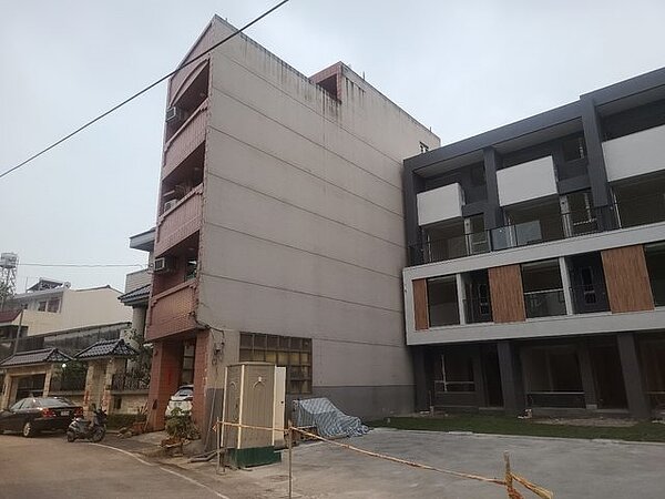 照到縮小燈？透天小一半破千萬　南投人嘆：跟小時候差很大！