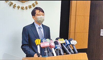 中市民宅大樓大火造成6死6傷，台中檢方複訊後將房東莊婦及涉縱火的鄭男向法院聲押禁見獲准。（陳淑芬攝）