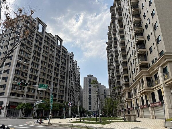 桃園龜山人口已超越蘆竹,並持續拉開距離,民代嘆「人超多卻沒建設」。圖/中時報系資料照