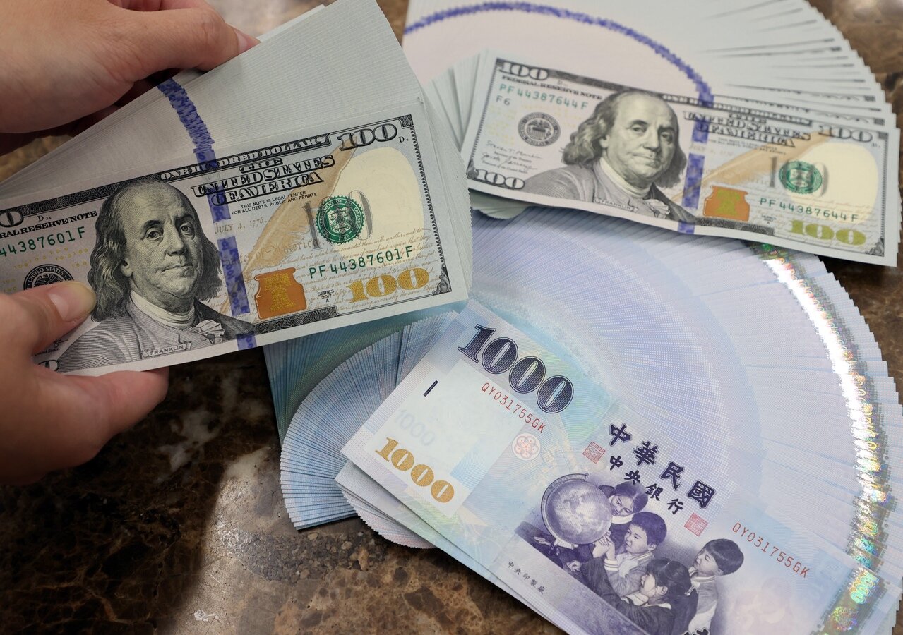 總計國內持有俄債的八家壽險公司,2月合計提列129.87億元。圖/聯合報系資料照