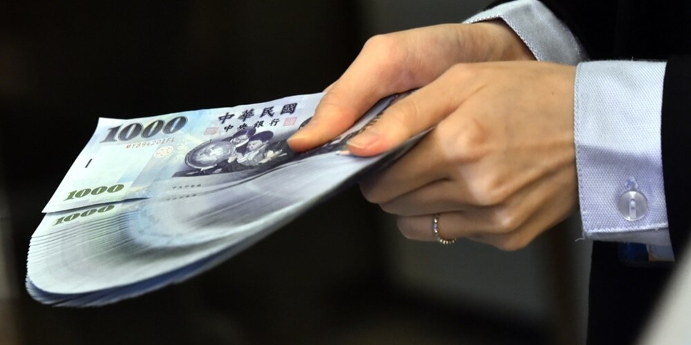 壽險業遇市場逆風,前二月淨值大蒸發。圖/中時電子報資料照片