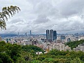 誰在助炒房？大彎北段違規宅爭議　都發局回擊營建署：有失公道