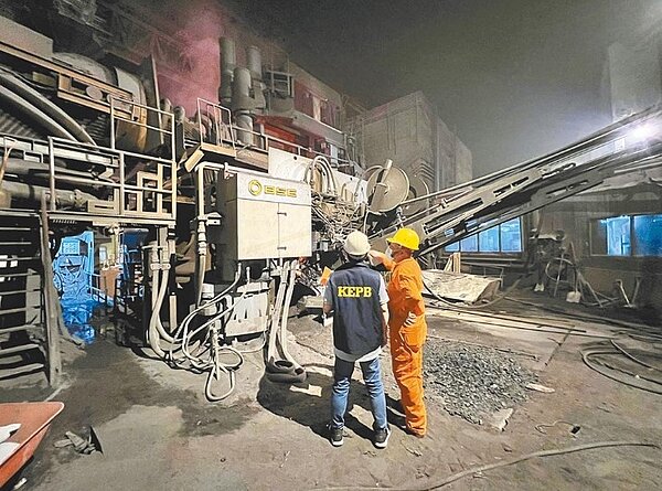 高雄環保局宣布推動五大工業區減排措施,加速改善高雄空氣品質。圖/高市環保局提供