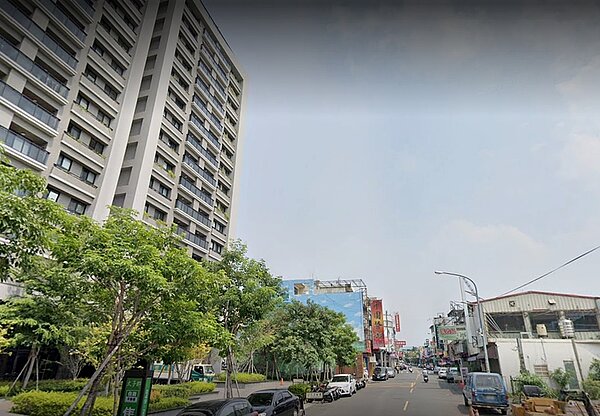 南投目前新建案房價與台中市相比,南投還是親民得多,對於在地民眾與年輕人來說,仍會選擇留在家鄉。圖/google map