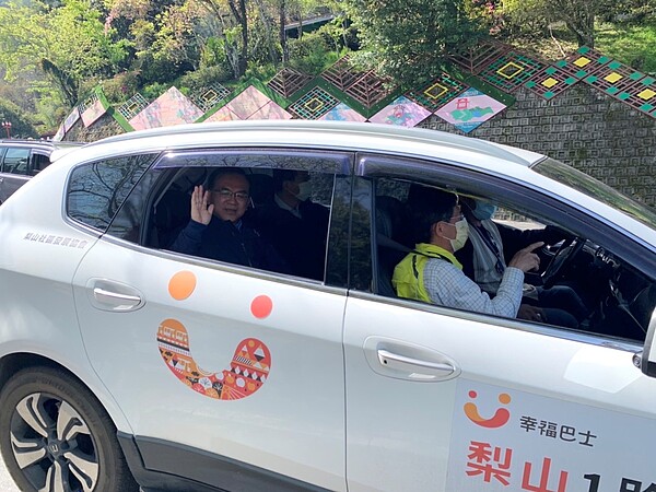 梨山幸福巴士。圖/台中市府提供