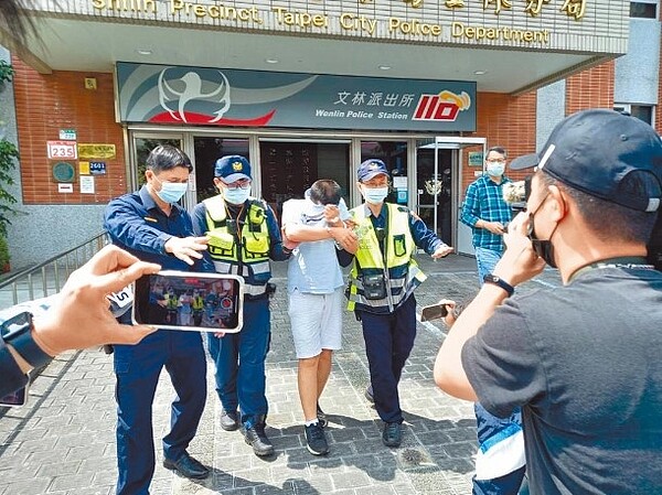 「德東飆車王」簡男涉過失致死罪20萬交保，還被檢方防止轉移不動產。圖／中時電子報