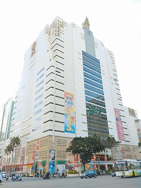 廣三SOGO百貨想找回往日的榮景,主導開發台中「高鐵娛樂購物城」投資開發案。圖∕曾麗芳