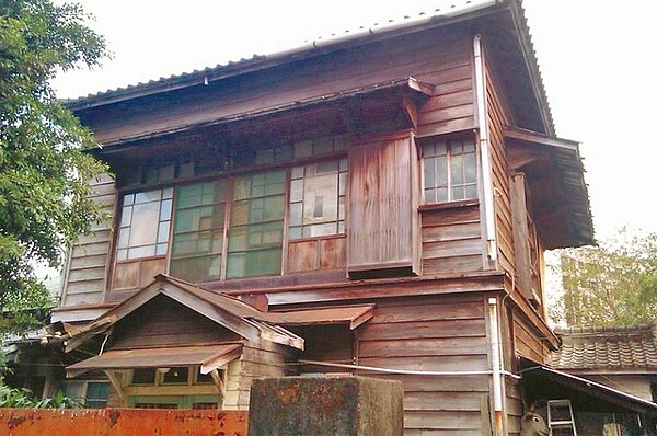 台中豐原「營林所台中出張所宿泊所」市定古蹟,林管處已編列預算將進行修復。圖/陳清龍服務處提供