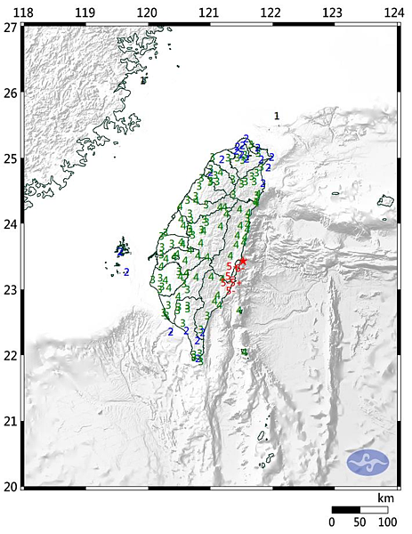 今晚發生苪氏規模6.6地震,全台有感,許多人被國家級警報驚醒。聯合報記者施鴻基/翻攝