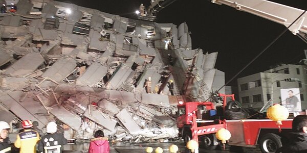 台灣住宅地震基本保險投保率約37.02％，顯示民眾對於自身住宅財產已頗具風險意識，惟仍有許多屋主尚未投保。圖／本報資料照片