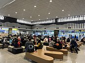 霧鎖金門　尚義機場預計有上千名旅客受影響