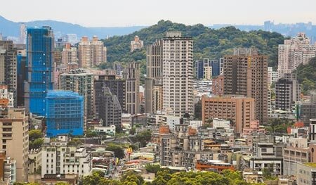 楊玉全建議,政府要實現居住正義,應就尚無能力購屋的年輕人強化租金補貼,對首購族給予利息補貼。(季志翔攝)