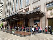 北市飯店危老重建　遭疑居住不正義