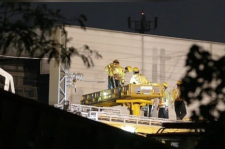 高雄市東南水泥拆廠工程同一地點4個月內接連2次重大工安意外,廠商草率施工出包,過程中監督、把關機制是否失靈,業主是否有放任,也受到討論。圖/聯合報