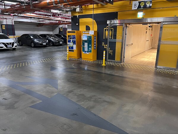 目前地下室積水情況已改善。圖／北市政府都發局提供	