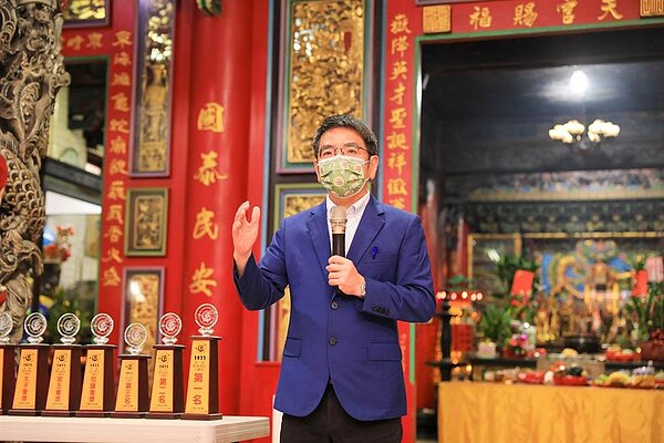 受到疫情升溫影響,宜蘭市長江聰淵宣布取消宜蘭大拜拜的「呷辦桌」活動。圖/宜蘭市公所提供