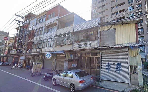 網友看上一間老透天,屋主開價1380萬,銀行鑑價僅589萬。示意圖,非文中提及物件/翻攝自google maps