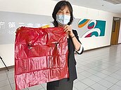 高雄確診者居家照護　特製專用垃圾袋