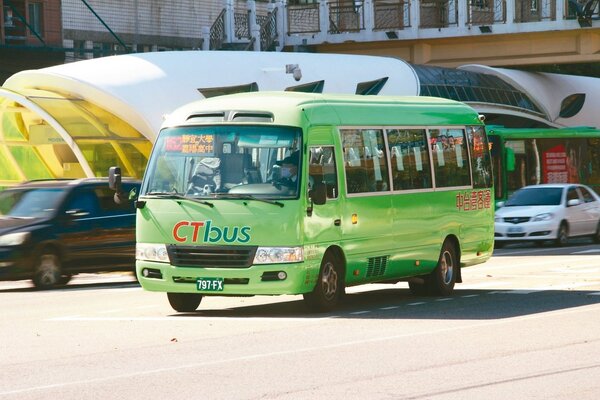 台中市機場快捷公車A1、A2、A3因載運量低，將在29日退場。圖／台中市交通局提供