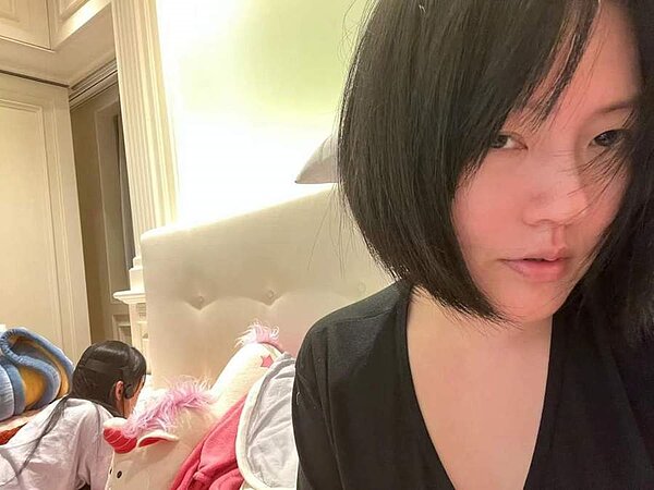 小S因為接觸確診者目前居家隔離中。圖／摘自臉書