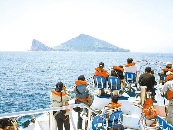 立法院3日三讀修正「發展觀光條例」,明定旅行業、水域遊憩活動具營利性質者,應投保責任保險。圖/聯合報資料照片