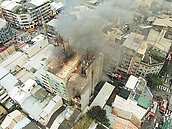 縱火報復　養羊房客裝沒事買泡麵