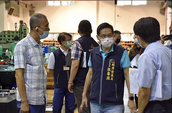 中市積極輔導特定工廠合法化。圖/中市府提供