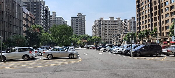 「臺北大學特定區停二用地」基地周邊以大型住宅社區為主，未來可提供不同年齡層之在地居民所需。圖／新北市政府提供