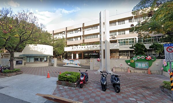 北市芝山國小。圖/截自Google Maps