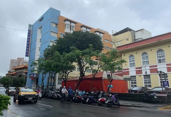 基隆市剛滿2歲林姓男嬰確診,13晚上發高燒送往衛生福利部基隆醫院急診,醫師診斷為病毒性腦炎,轉送台北榮總宣告不治。圖/聯合報