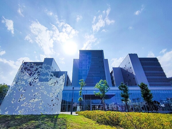 寶高智慧產業園區截至13日,標準廠辦進駐率已逾9成8。圖/新北市政府提供