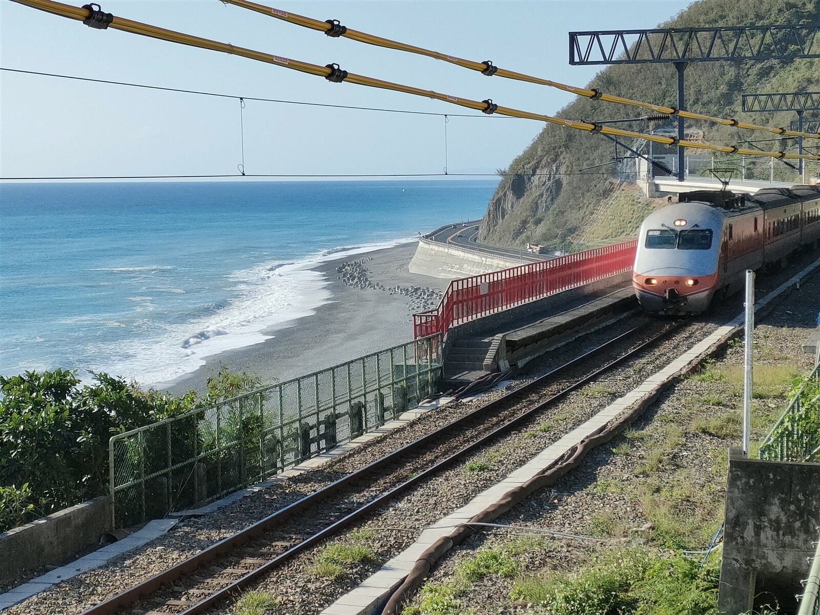 台鐵公司化協商無共識,台鐵工會發起端午節不加班連署,台東分會理事長張博翔表示,目前逾9成司機員不加班,預估東部幹線包括花東及南迴線所有火車,99.9%是無法順利開出。記者尤聰光/攝影