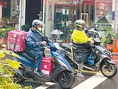 外送平台條例三讀　未投保罰10萬