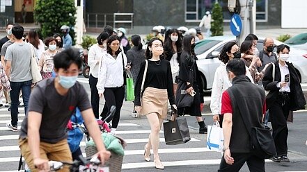 2022年第1季15歲以上民間人口和去年同期相較,已減少0.66%,在勞動力部分,今年第1季和去年同期相較,同樣呈現負成長0.59%。圖/聯合報系資料照