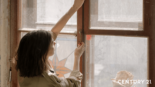 21世紀不動產表示,梅雨季反而是檢測房屋體質的良好時機。圖/21世紀不動產提供