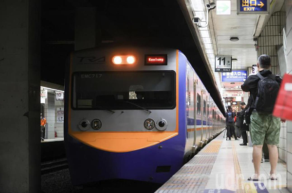 台鐵工會對於交通部釋出善意,宣布端午不加班活動暫緩。 圖/聯合報系資料照片