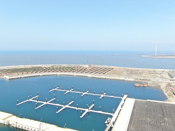 彰化漁港剩餘工程向漁業署爭取追加預算,最快6月可重新發包。圖/彰化縣府提供