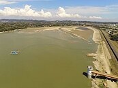 大雨連日沖刷高雄水源混濁升高　水公司改水源因應　　