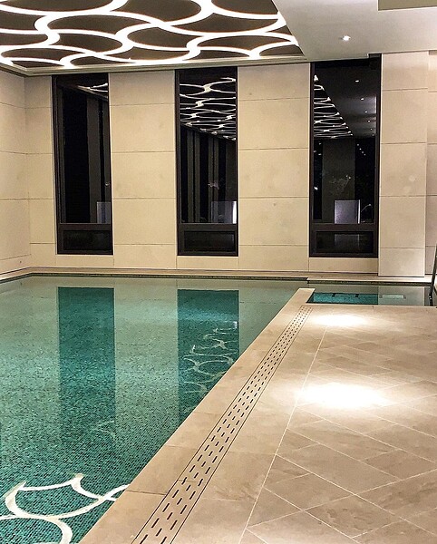 附設游泳池。圖/翻攝自我是崴爺臉書