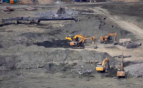 台積電將進駐高雄,設廠基地選在中油高煉廠舊址,高雄市政府正加速進行土汙整治,地方憂心造成二次汙染。聯合報系資料照片